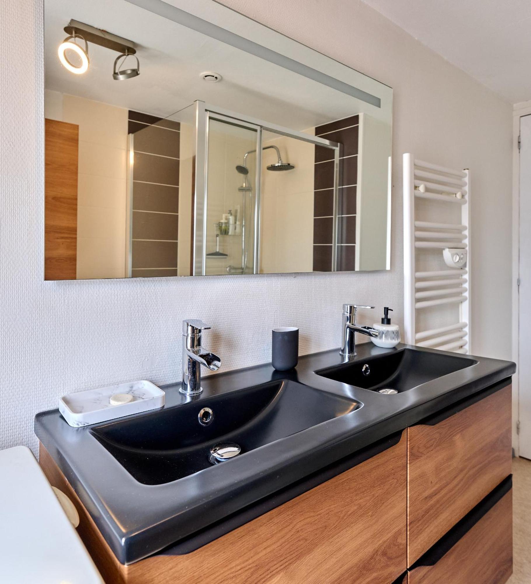 Appartement De Caractere, Charme เนอแวร์ ภายนอก รูปภาพ
